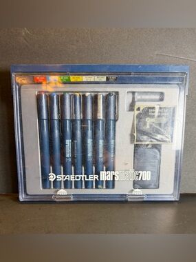 Staedtler Marsmatic 700 Refillable Pen Set with Ink